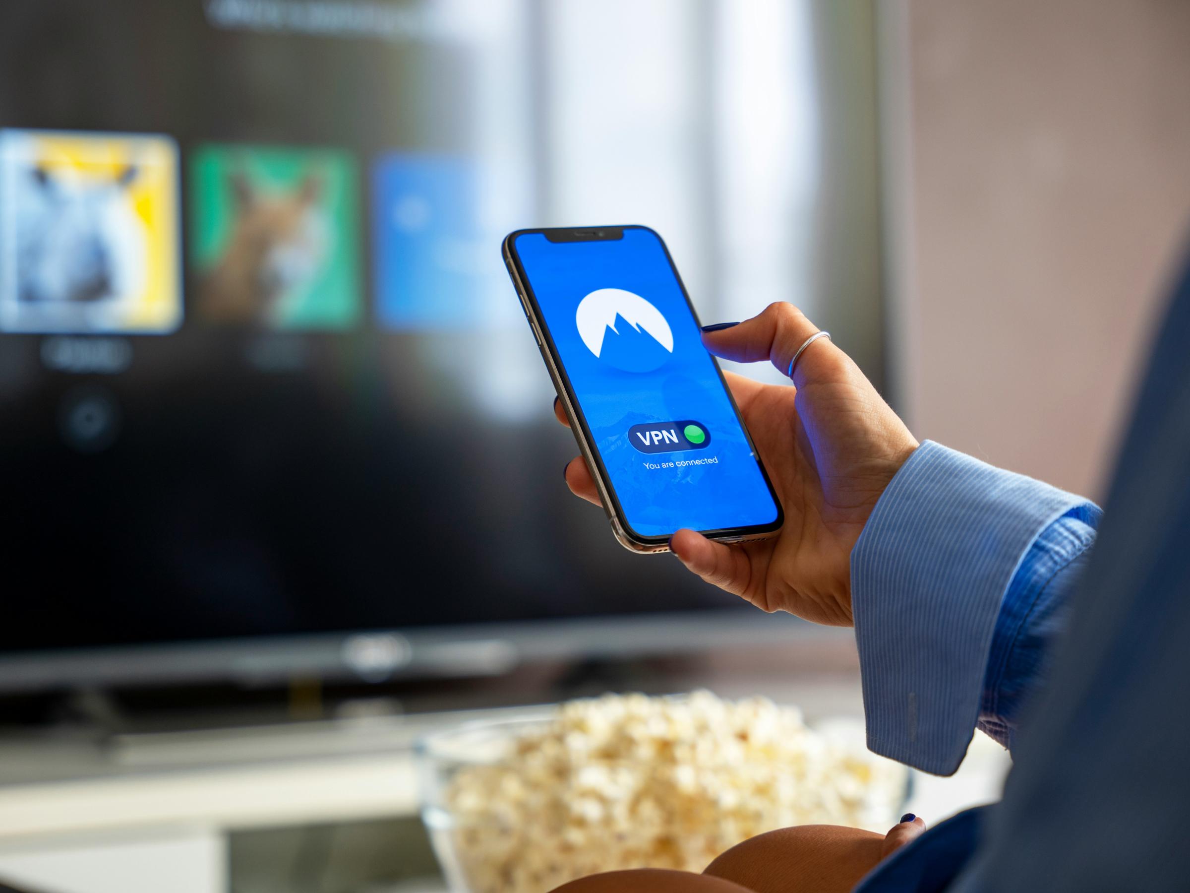 Tablette en fil d'acier chromé